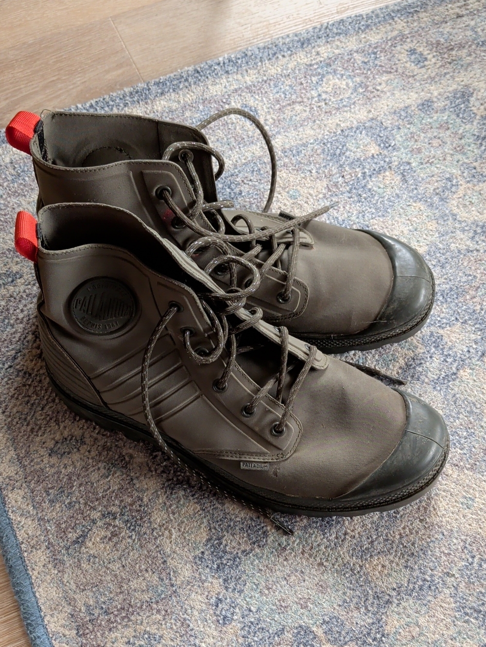 Palladium Men's Gray Canvas Boots